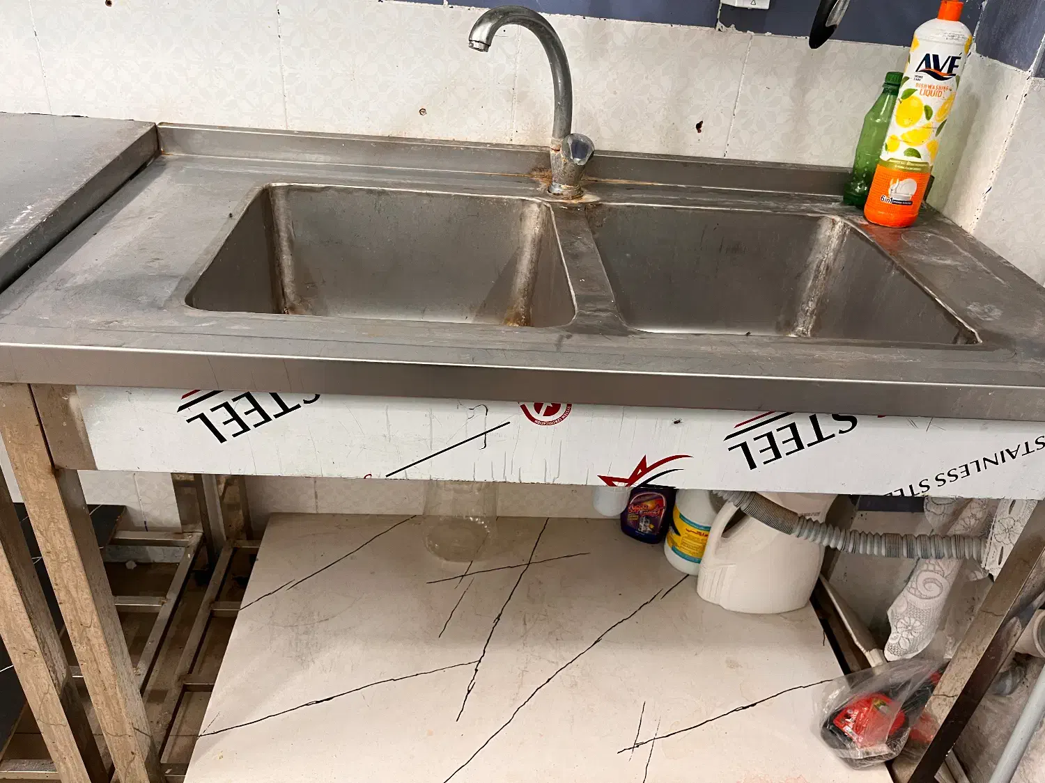 کانتر گرم غذا ۴ لگن،میز کار استیل،سینک دو لگن|کافی‌شاپ و رستوران|آمل, |دیوار