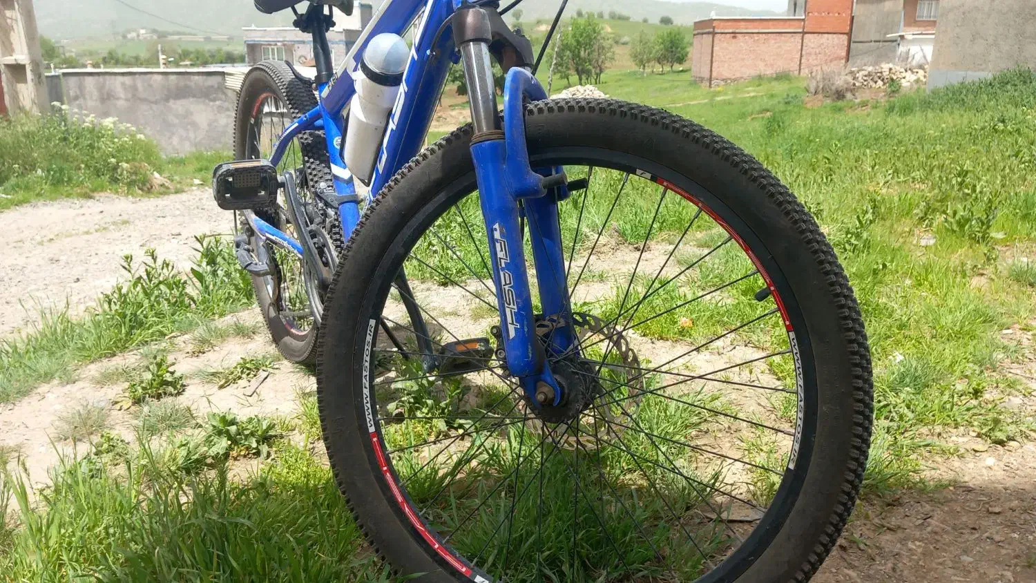 فروش دوچرخه 24 flash|دوچرخه، اسکیت، اسکوتر|مریوان, |دیوار