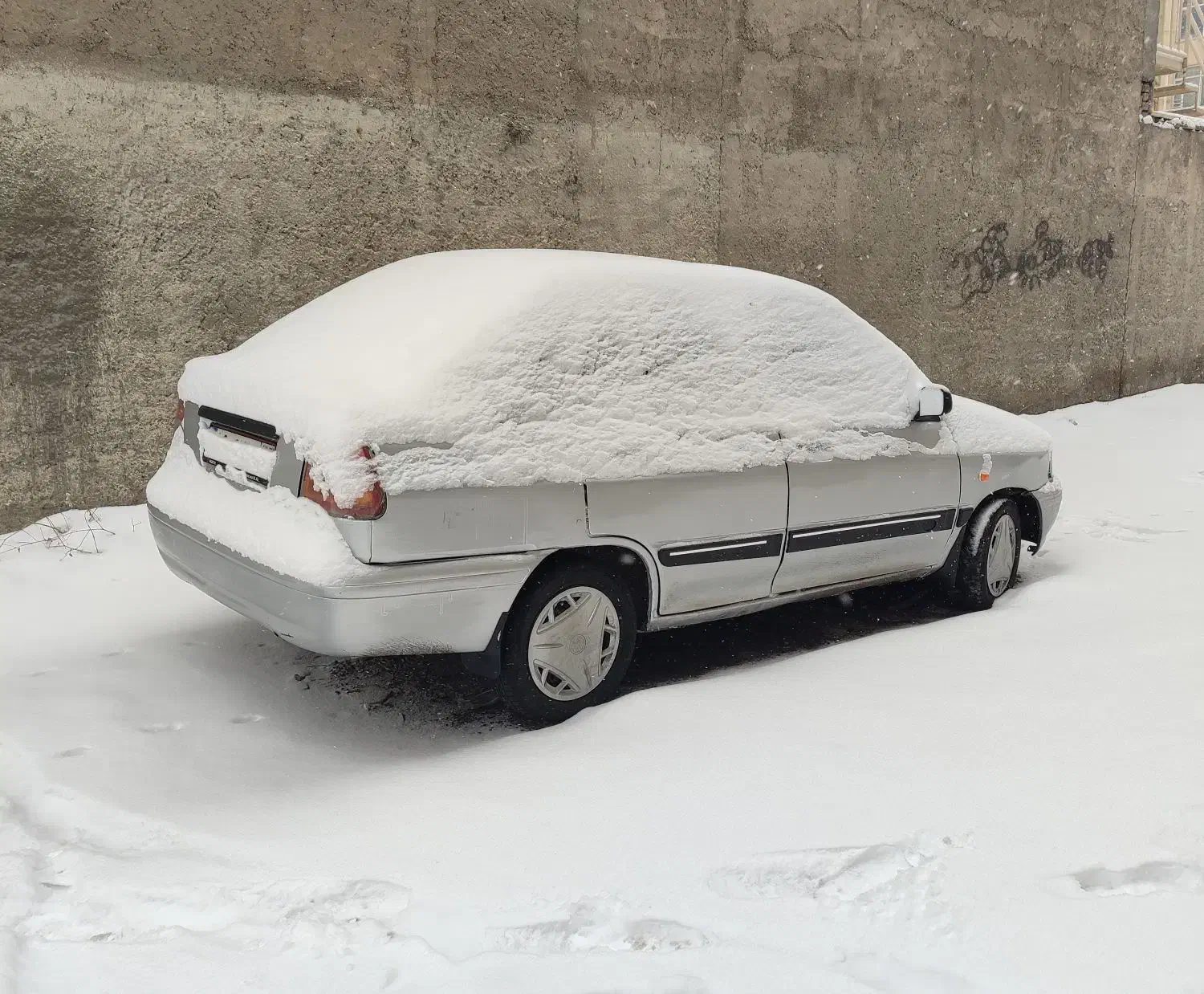 پراید 141|خودرو سواری و وانت|دیواندره, |دیوار