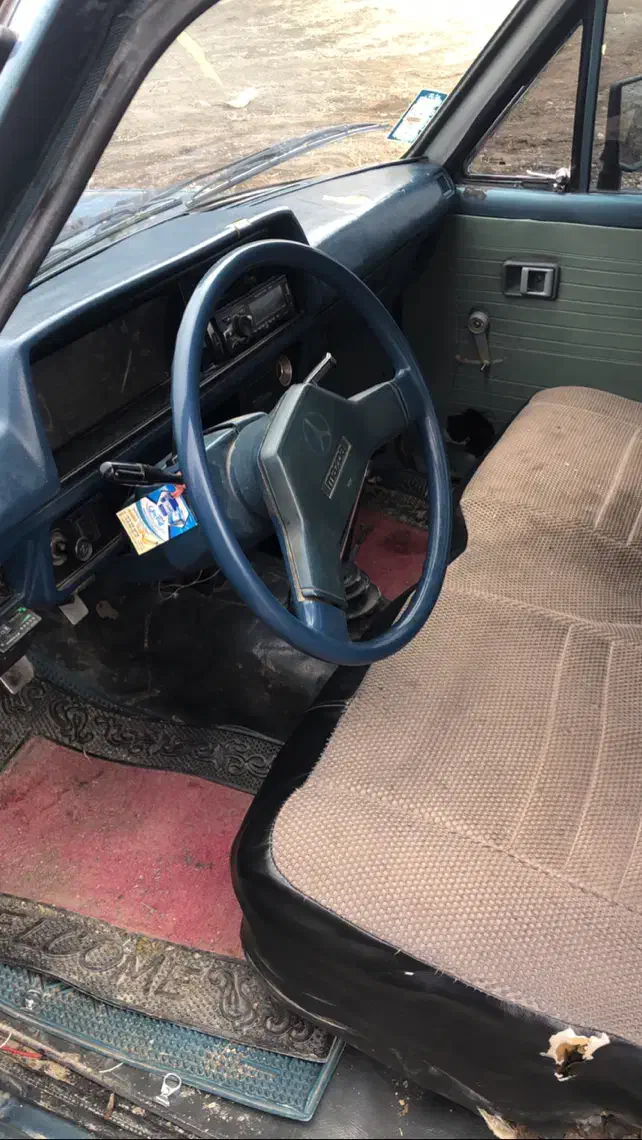 مزدا وانت|خودرو سواری و وانت|سیلوانه, |دیوار