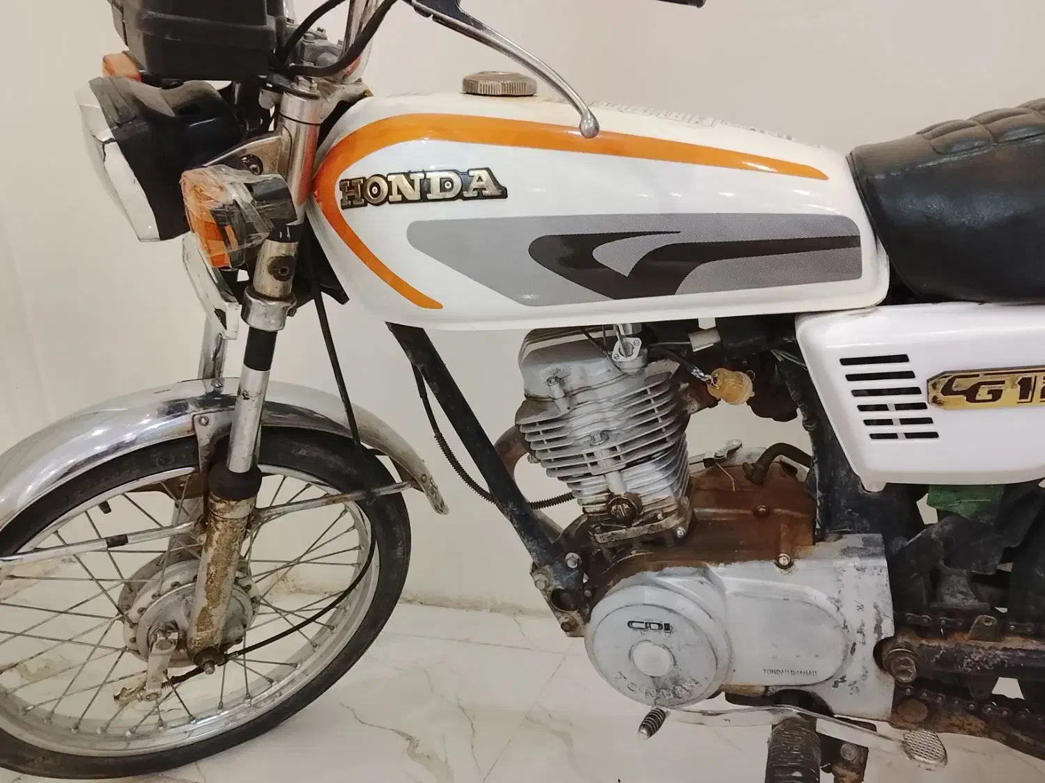 موتورسیکلت 125|موتورسیکلت|پرند, فاز ۶|دیوار