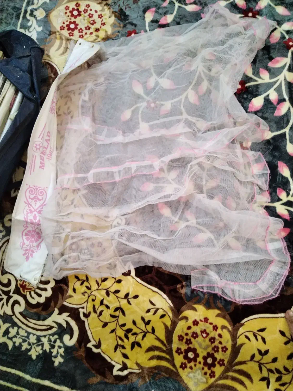 گهواره بچه میلاد|تخت و صندلی بچه|اهواز, شهرک دانشگاه|دیوار