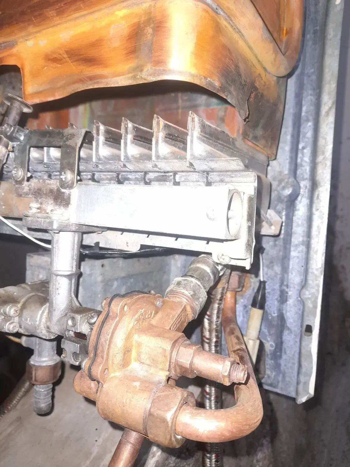 آبگرمکن بوتان|آبگرمکن، پکیج، شوفاژ|هشتگرد, هیو|دیوار