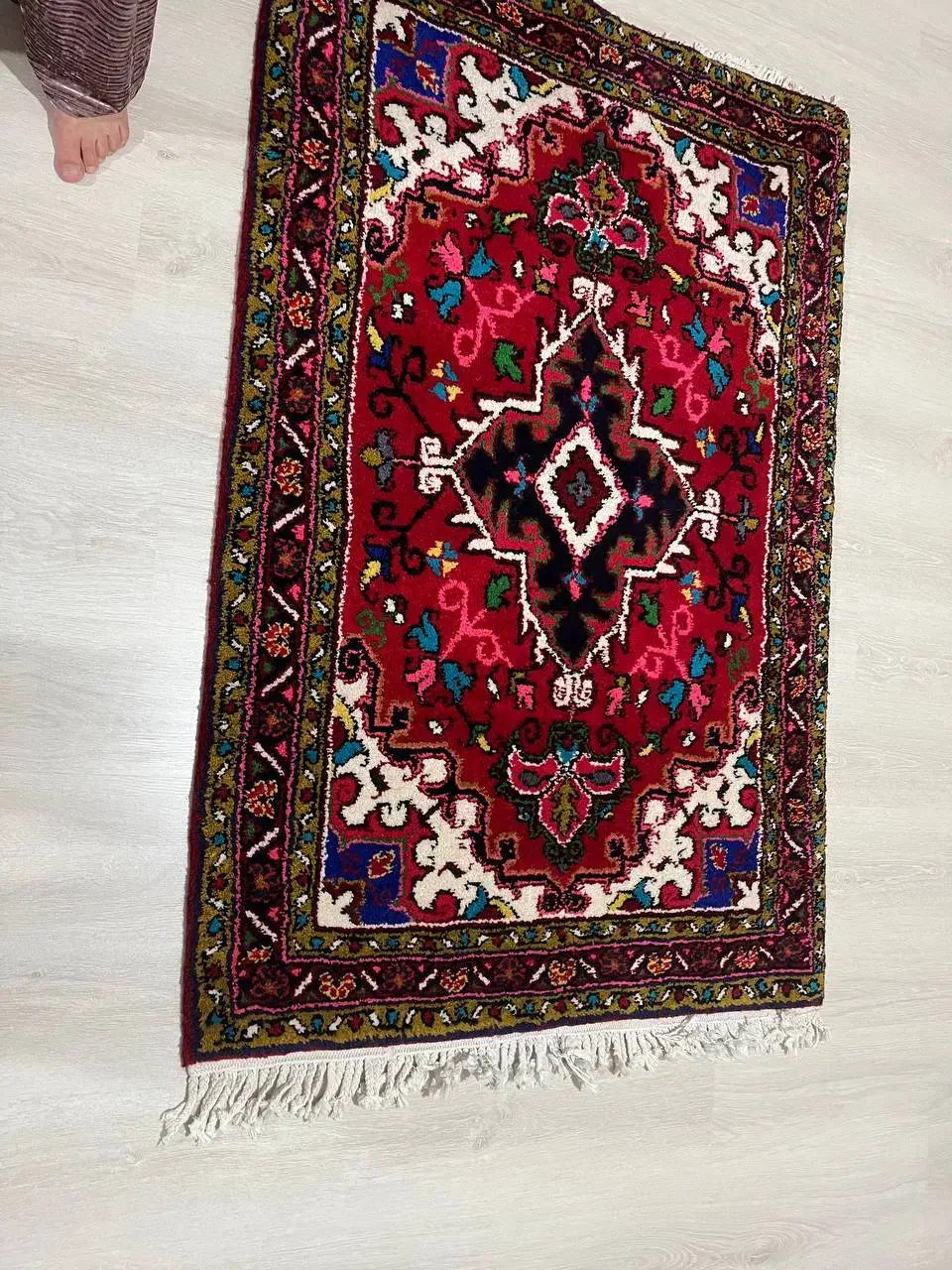 فرش هریس نو بدون استفاده|فرش|آبش احمد, |دیوار