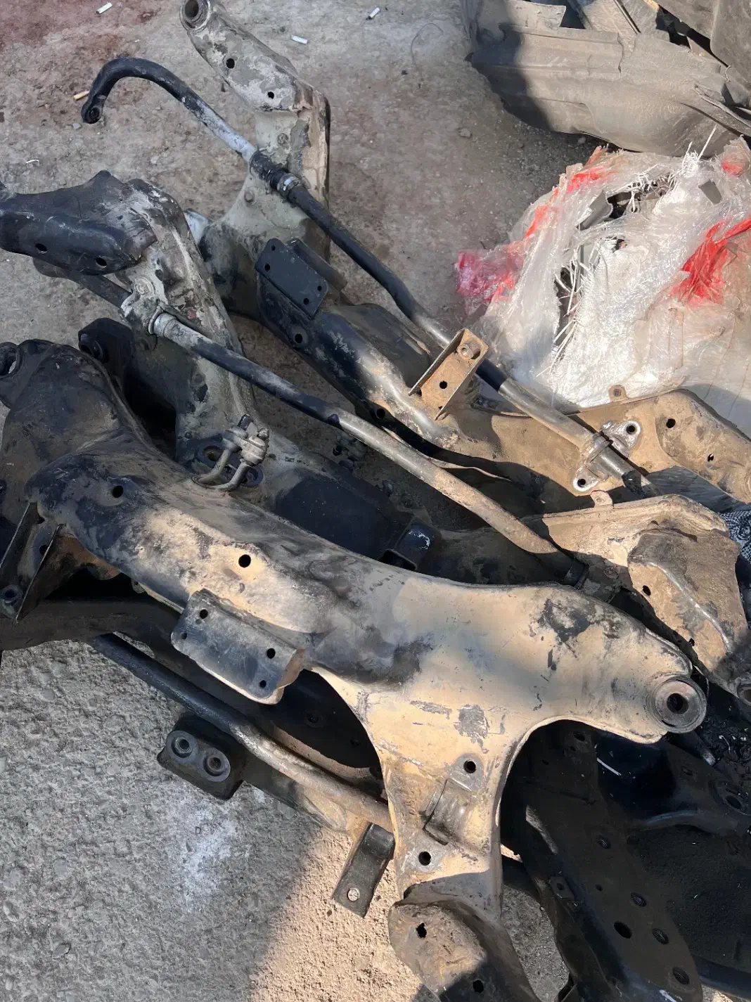 دسته موتور پلوس رام خرچنگی و زیر موتو ماکسیما اصل|قطعات یدکی و لوازم جانبی|تهران, شهرک چیتگر|دیوار