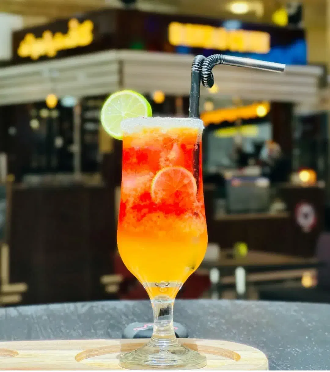 کار در کافه پاره وقت|استخدام خدمات فروشگاه و رستوران|مهاباد (آذربایجان غربی), |دیوار