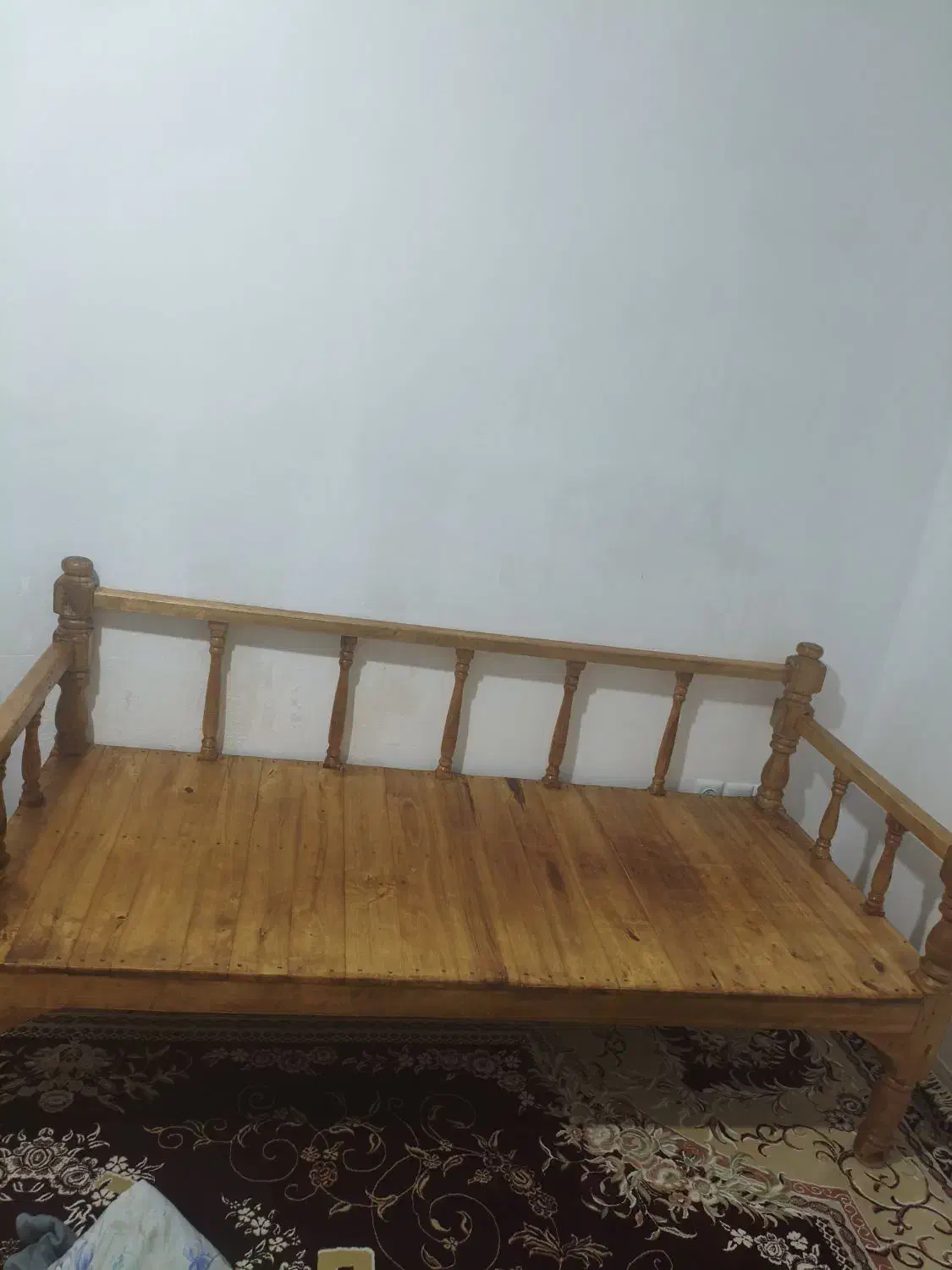 تخت|تخت و سرویس خواب|قم, انسجام|دیوار