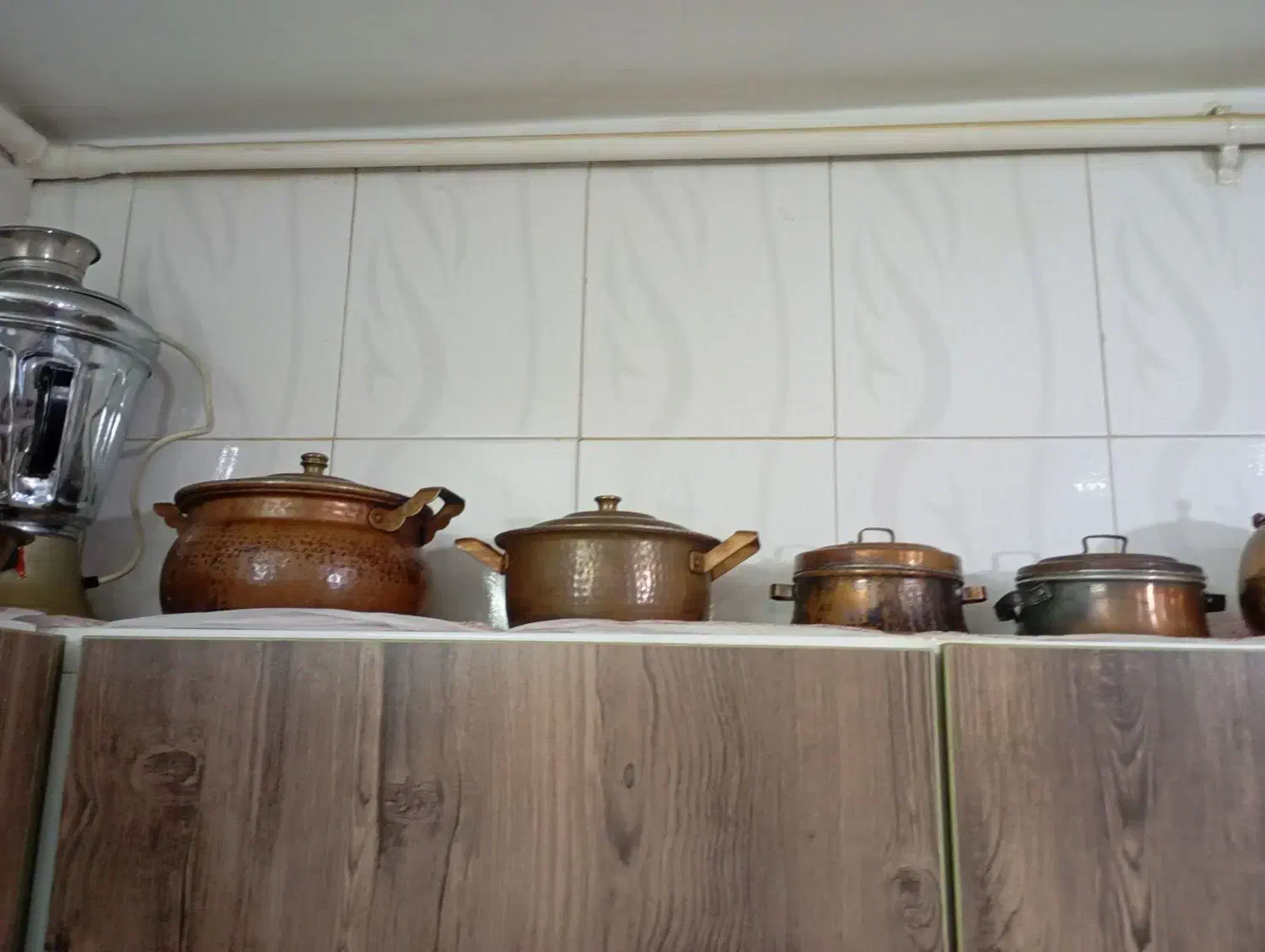 قابلمه مسی|ظروف پخت‌وپز|شیراز, کوشک میدان|دیوار