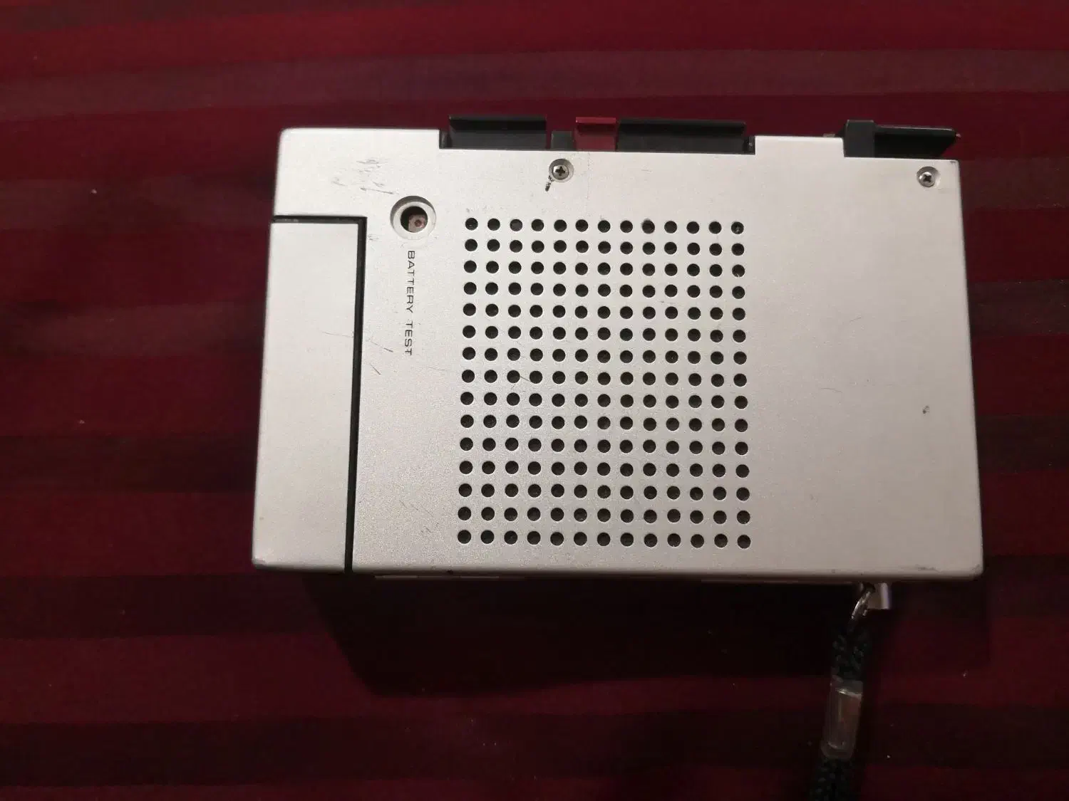 کاست و ضبط خبرنگاری sanyo|کلکسیون اشیاء عتیقه|مشهد, تربیت (صدف)|دیوار