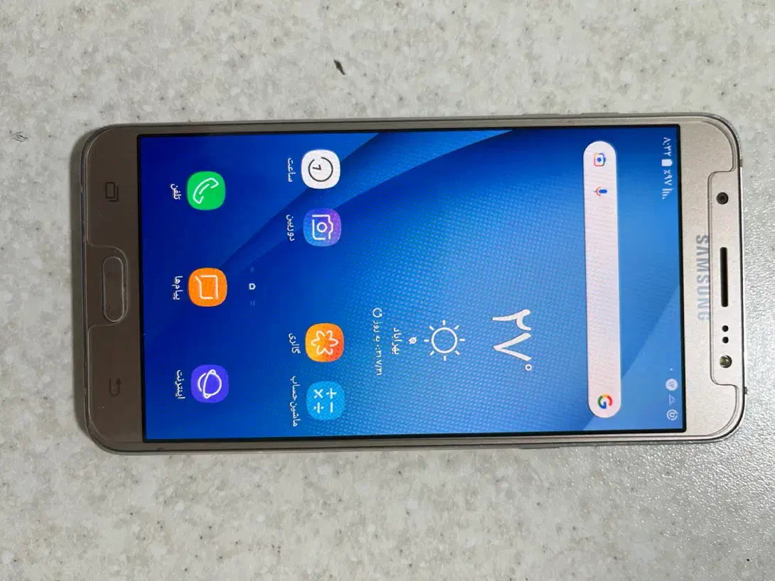 سامسونگ j7 رنگ بژ در حدنو بالوازم جانبی|موبایل|مشهد, آبکوه|دیوار