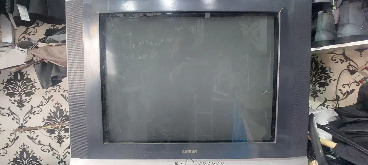 تلویزیون ۲۸ اینچ|تلویزیون و پروژکتور|یاسوج, |دیوار