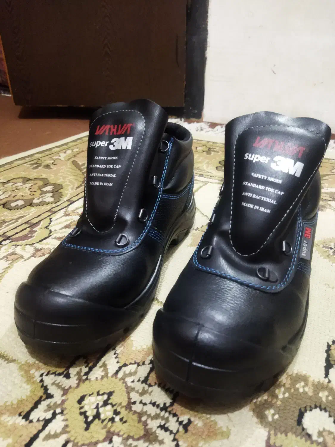 کفش کار ایمنی ۲ جفت ۲ میلیون|کیف، کفش، کمربند|مینودشت, |دیوار