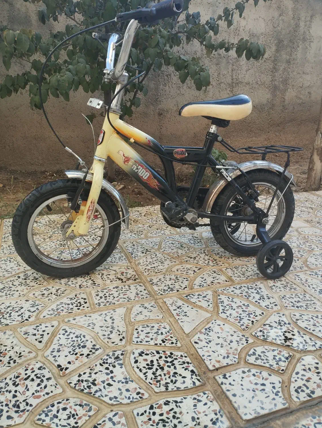 دوچرخه بچه سایز 12|دوچرخه، اسکیت، اسکوتر|سنندج, |دیوار