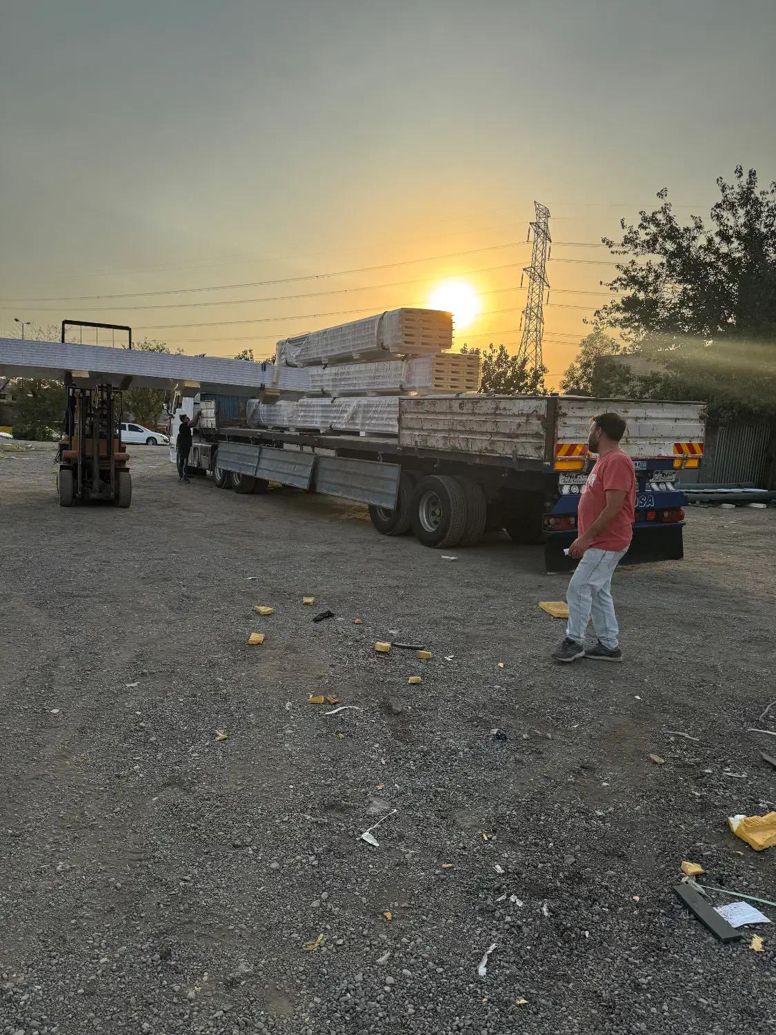 ساندویچ پانل پنل دپوی عمده ونصب اجرادر شادآباد|مصالح و تجهیزات ساختمان|تهران, شهرک فردوس (حسینی)|دیوار