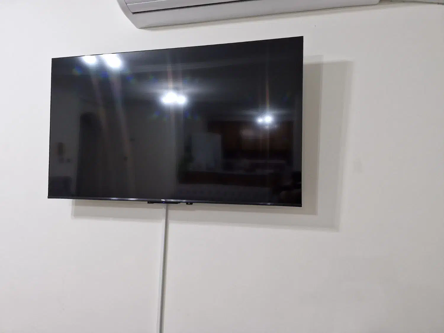 تلویزیون TCL|تلویزیون و پروژکتور|رشت, دیلمان|دیوار