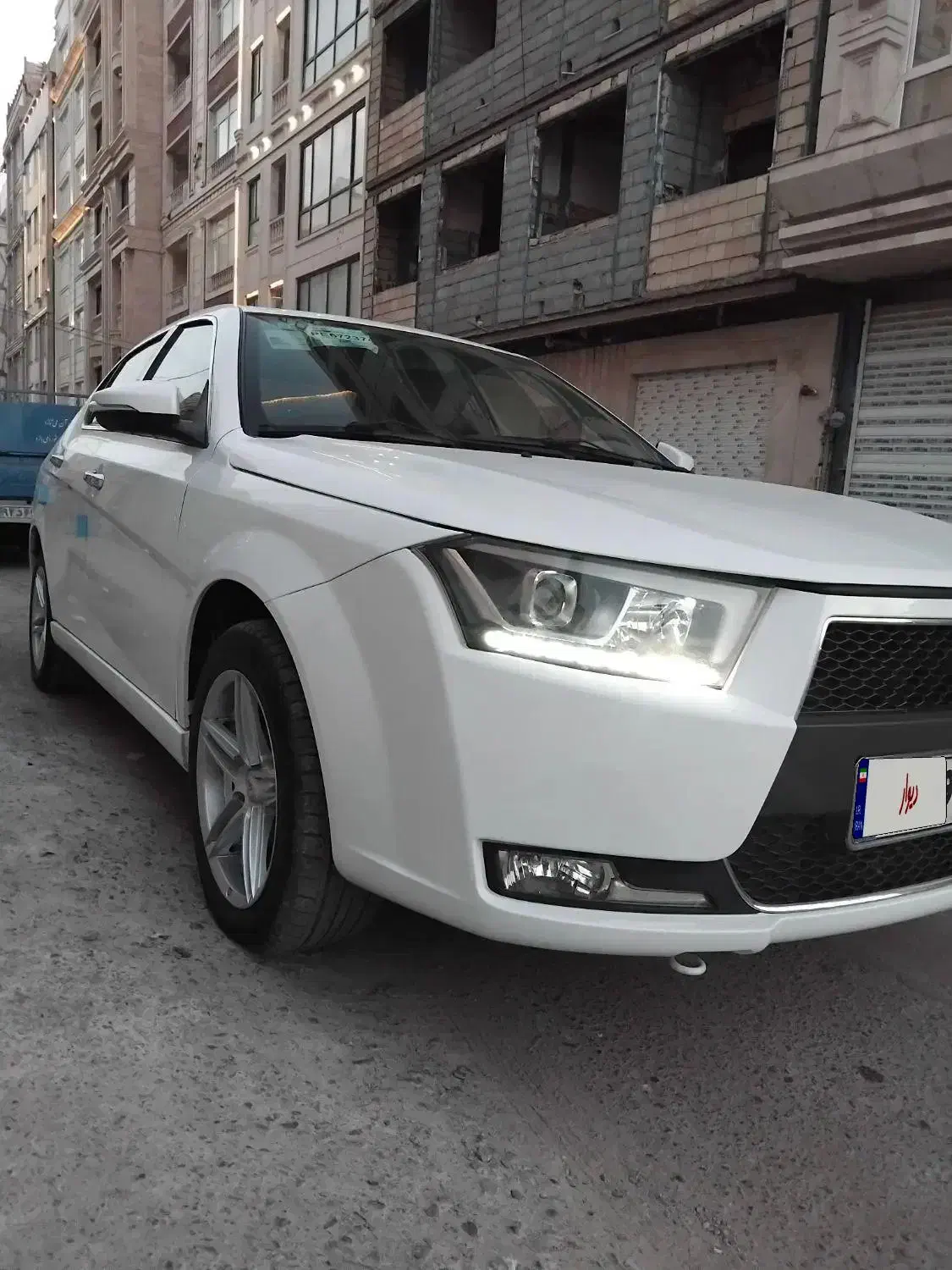 دنا پلاس ۵ دنده مدل ۱۴۰۲|خودرو سواری و وانت|مشهد, کوی المهدی|دیوار