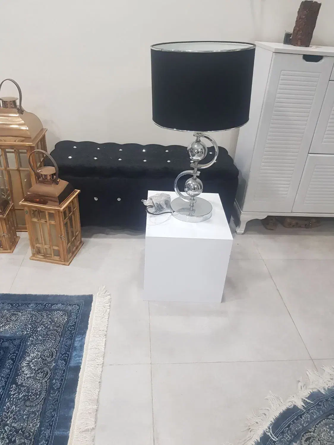 آباژور نو استفاده نشده با میز هایگلاس|چراغ خواب و آباژور|کیش, |دیوار