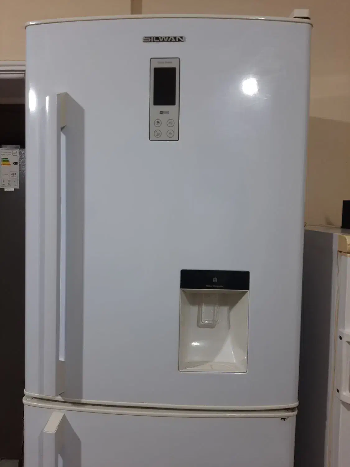 دو عدد یخچال|یخچال و فریزر|رشت, باهنر|دیوار