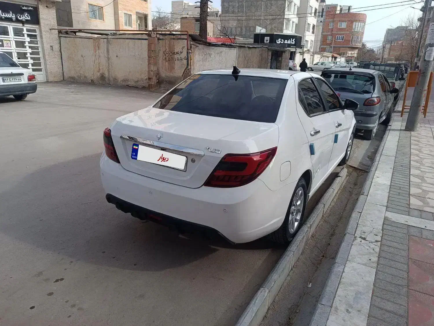 دنا پلاس|خودرو سواری و وانت|بجنورد, |دیوار