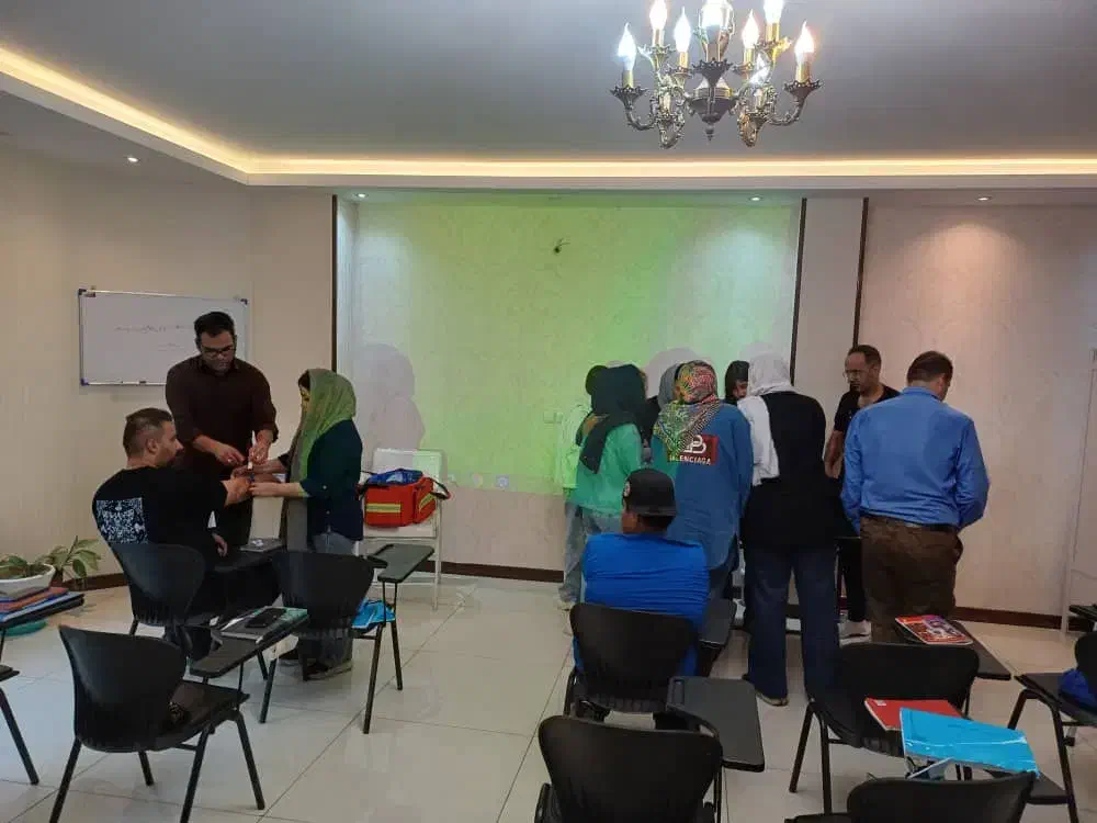 دوره جامع آموزش پرستاری، استخدام|استخدام درمانی، زیبایی، بهداشتی|شاهین‌شهر, عطار|دیوار