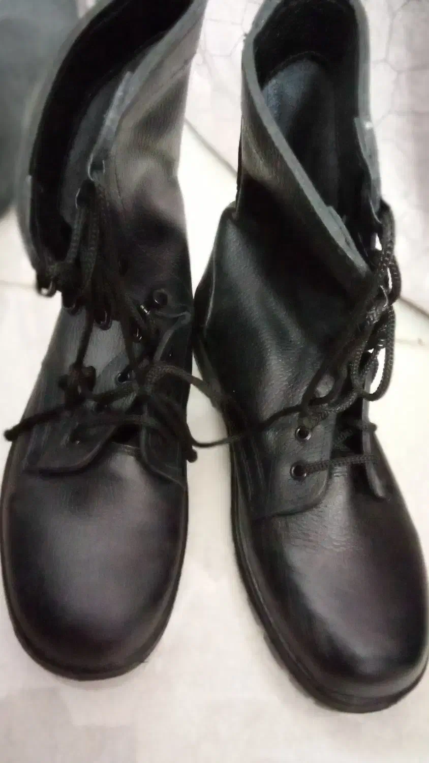 پوتین حلقه دار|کیف، کفش، کمربند|بیرجند, |دیوار