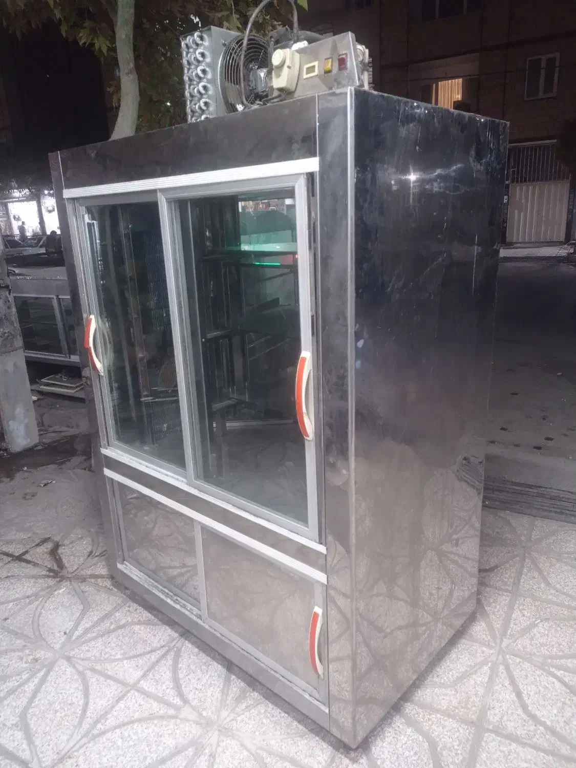 یخچال ایستاده کبابی سفارشی ساز در حد نو نو|فروشگاه و مغازه|نسیم‌شهر, |دیوار