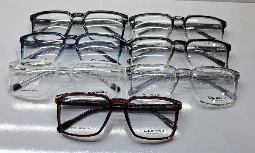 انواع عینک طبی و آفتابی|زیورآلات و اکسسوری|قم, باغ شازده|دیوار