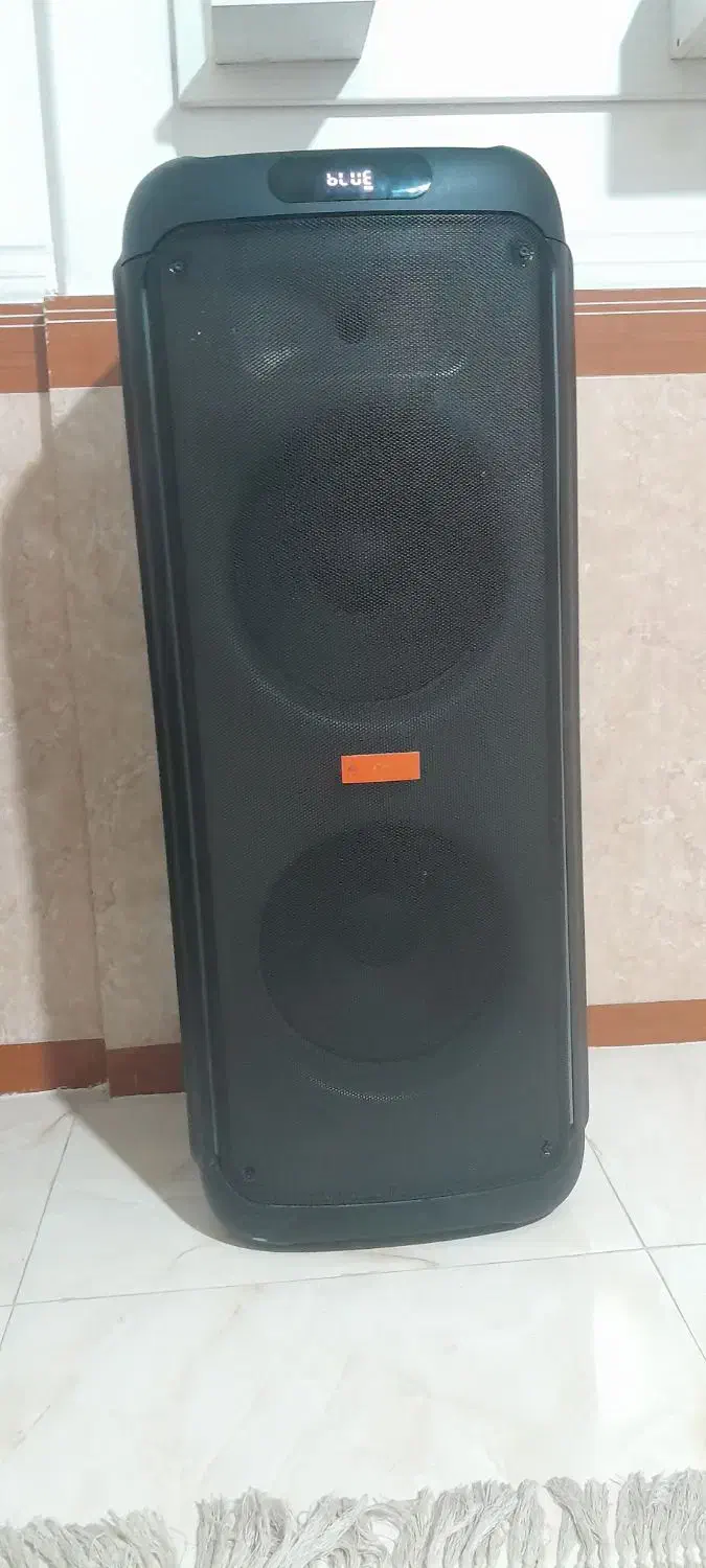 باکس پارتی امادو|پخش‌کننده همراه|قدس, شهر‌قدس|دیوار