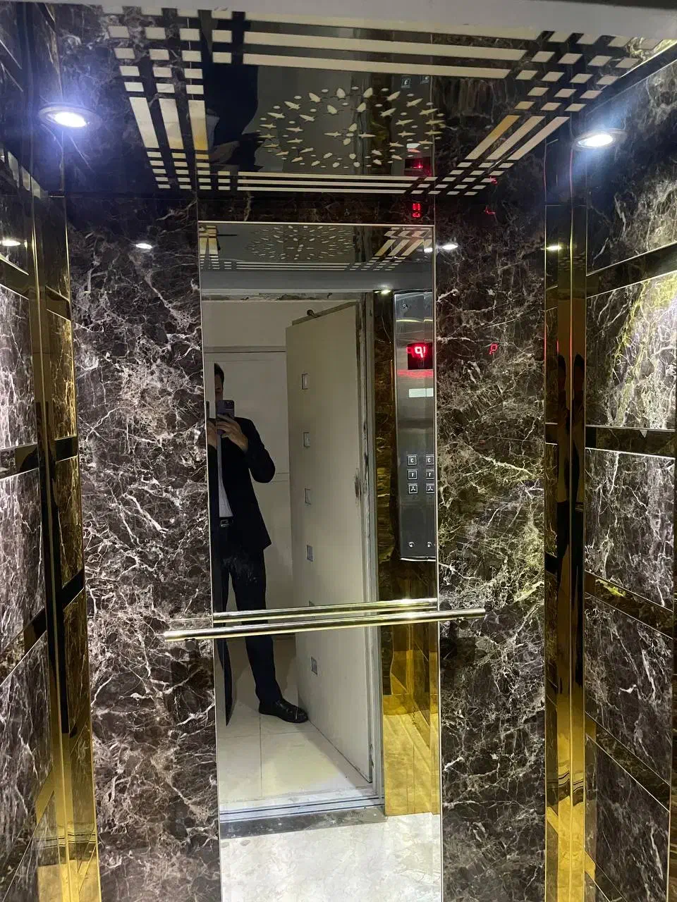 فروش آپارتمان لوکس سه خواب بصورت شرایطی یکساله|فروش آپارتمان|تربت جام, نظامی|دیوار