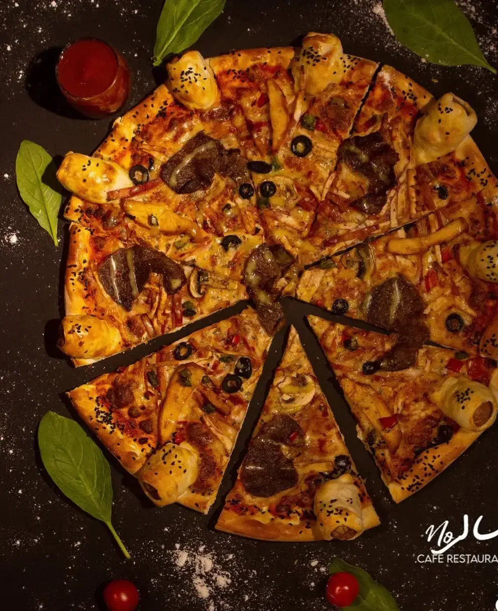 جذب فوری آقا در رستوران/با تمام امکانات وحقوق بالا|استخدام خدمات فروشگاه و رستوران|تهران, نیاوران|دیوار