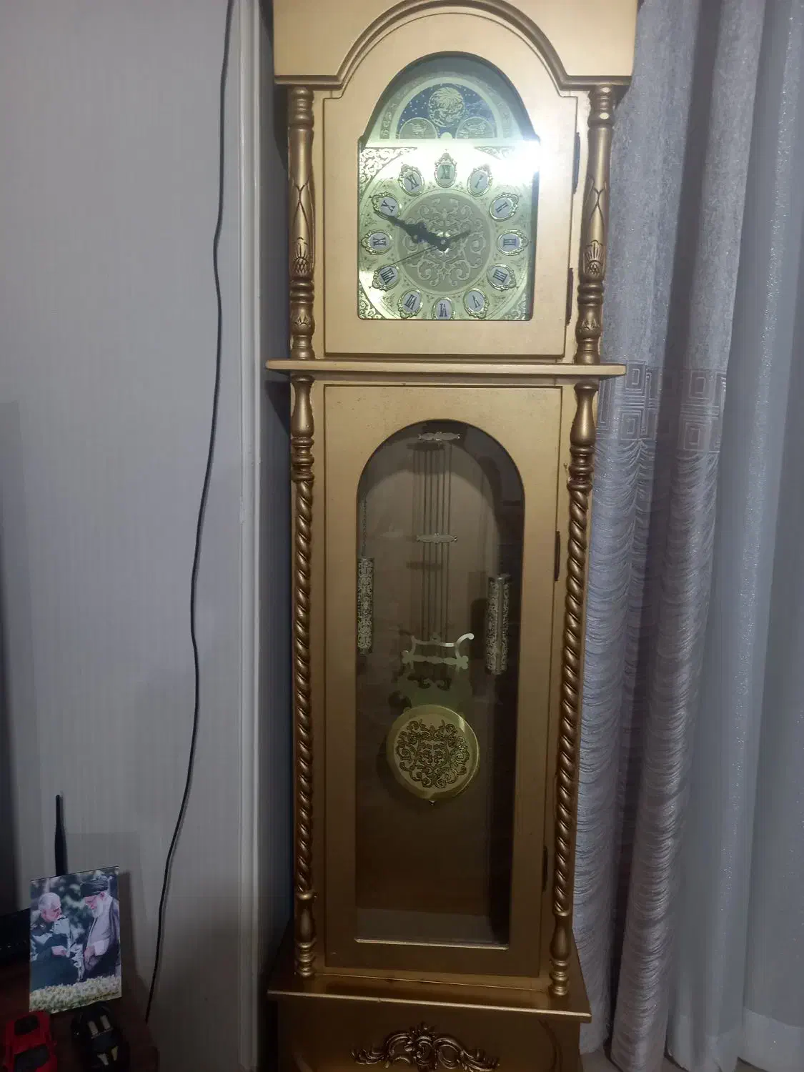 ساعت ایستاده|ساعت دیواری و تزئینی|اندیشه, اندیشه فاز ۴|دیوار