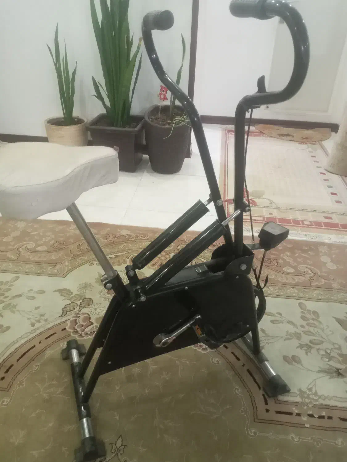 دوچرخه ثابت در حد نو|تجهیزات ورزشی|اسلام‌شهر, شهرک احمدیه|دیوار