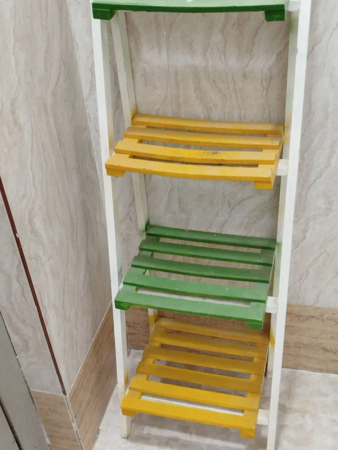 استند گلدان ،شف و یا دکوری سالم سالم|کتابخانه، شلف، قفسههای دیواری|قم, انسجام|دیوار