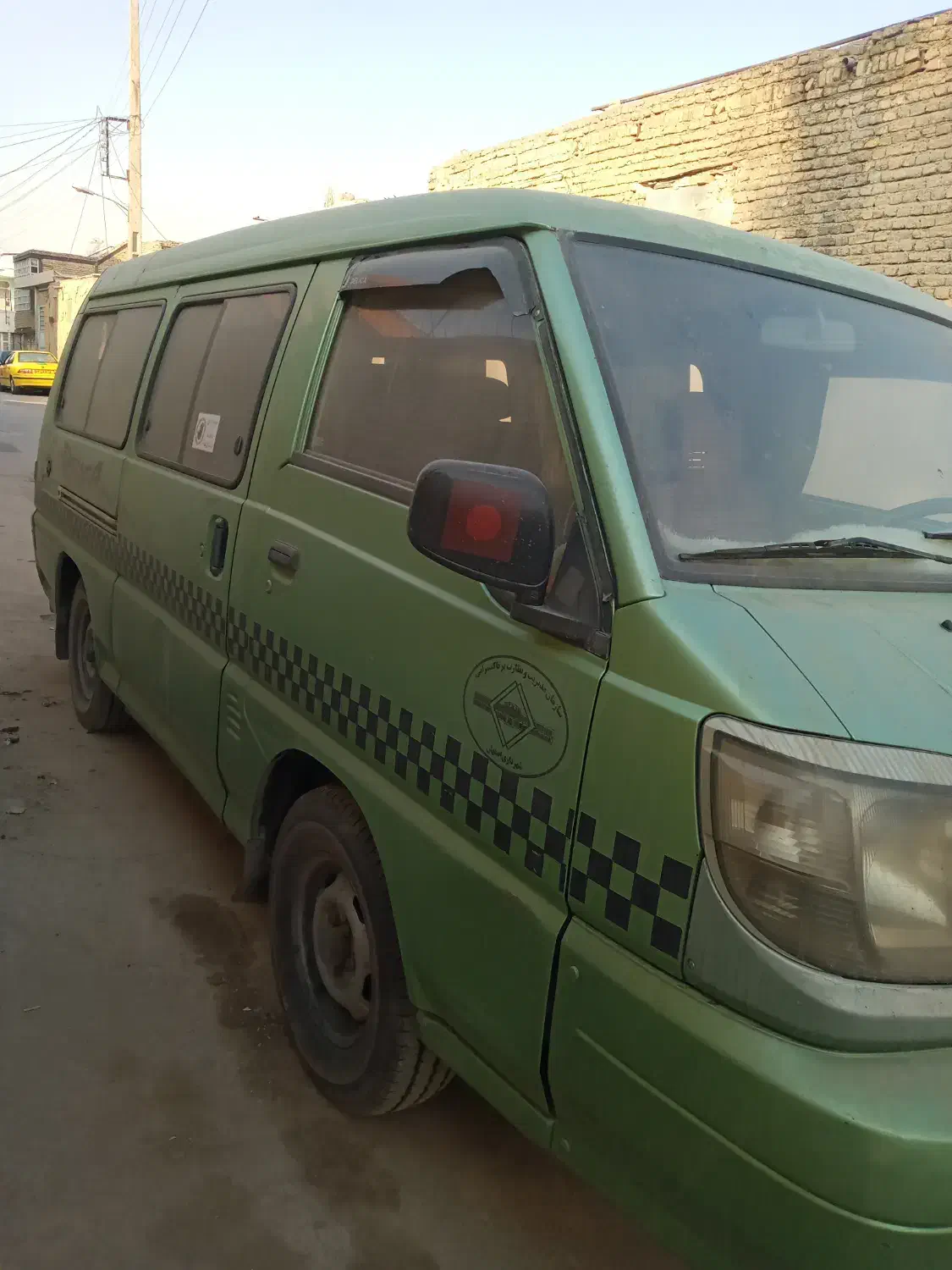 دلیکا موتور ۲۴۰۰|خودرو سواری و وانت|اصفهان, آفاران|دیوار