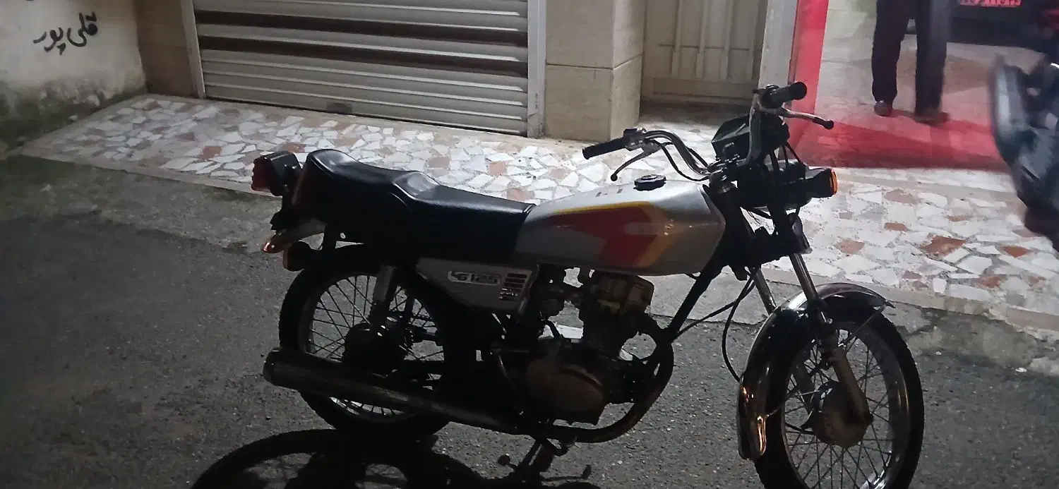 هوندا 125پلاک ملی|موتورسیکلت|رشت, جهاد|دیوار