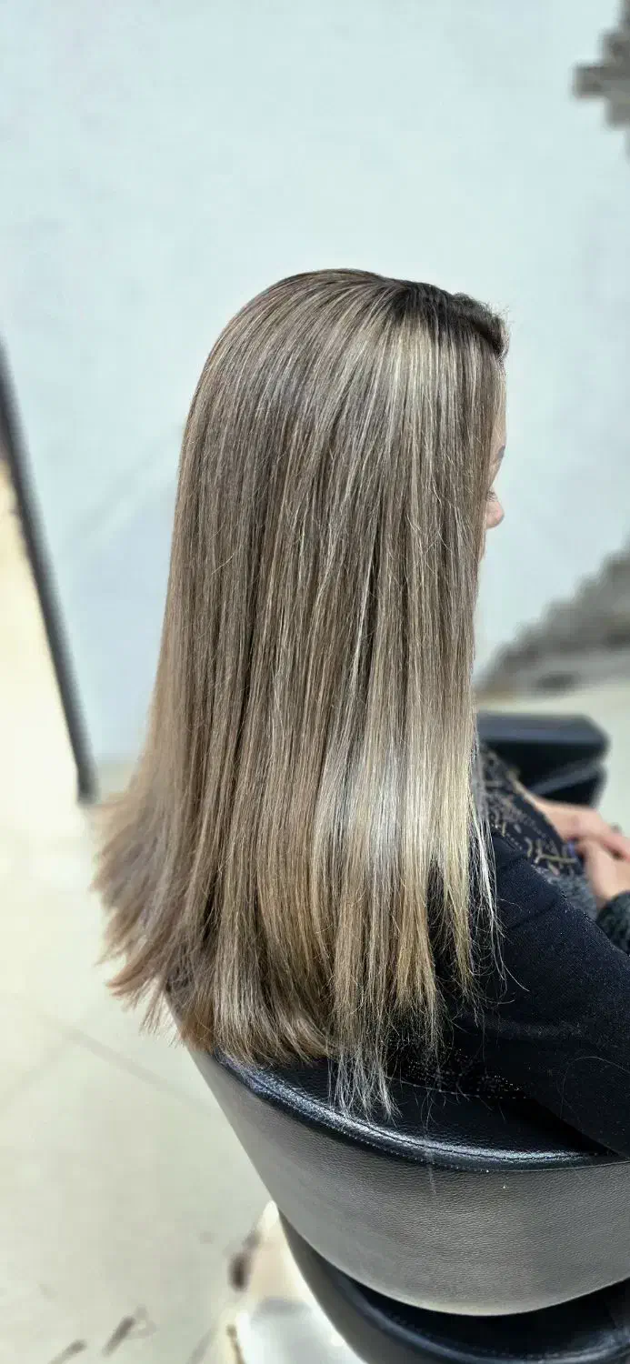 تخفیف خدمات روز مادر|خدمات آرایشگری و زیبایی|بروجرد, |دیوار