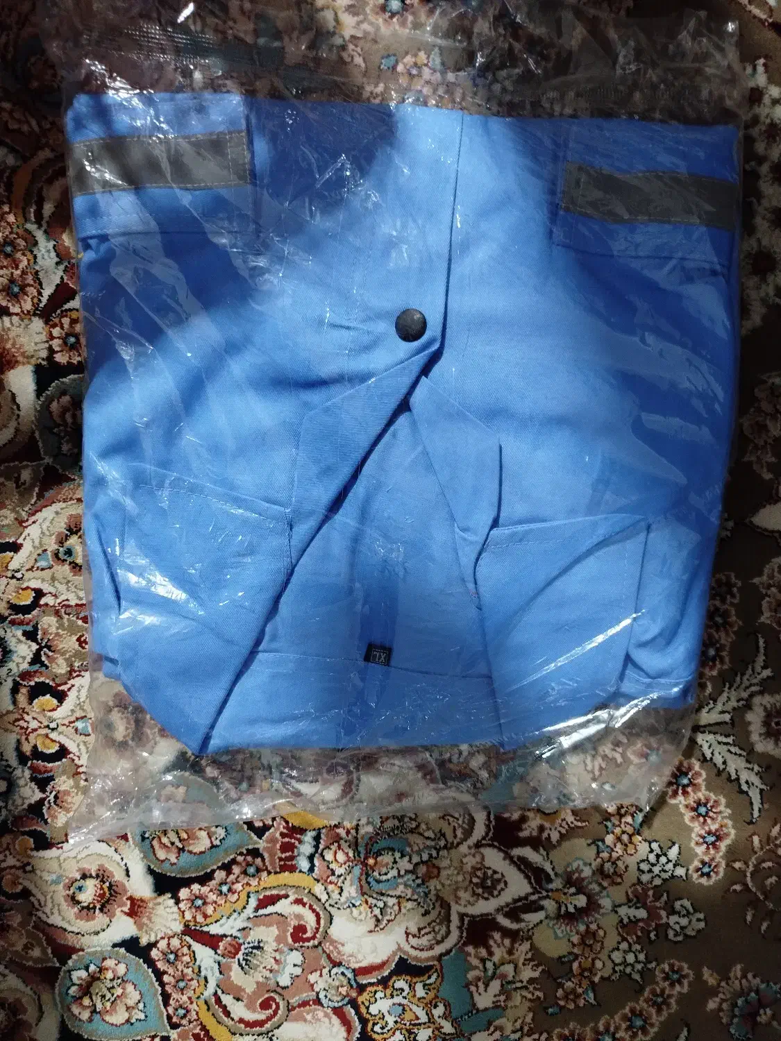 لباس کار سرهمی ایکس لارج xl|لباس|شیراز, ریشمک|دیوار