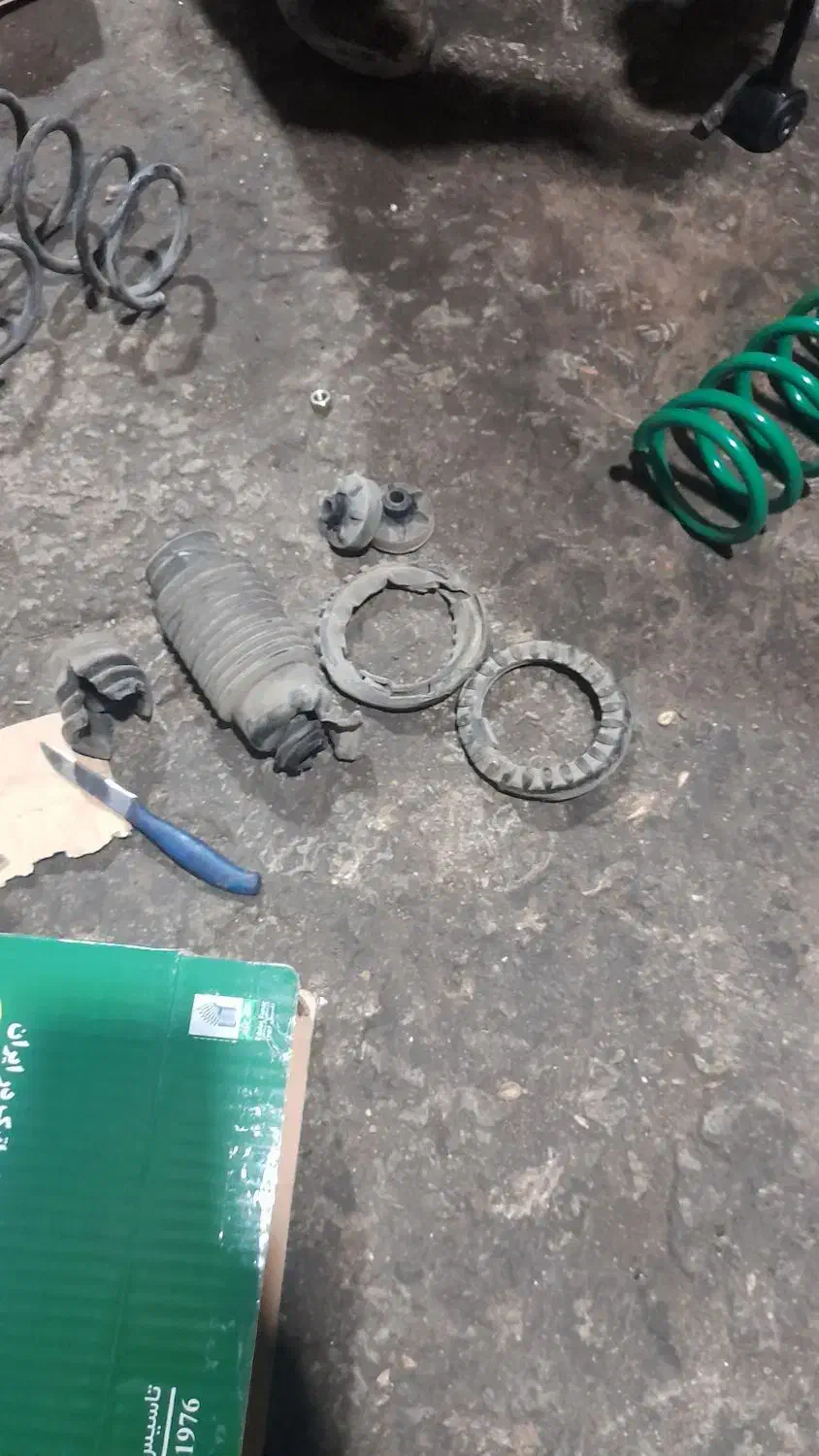 کمک فنر فروشی|قطعات یدکی و لوازم جانبی|بجنورد, |دیوار