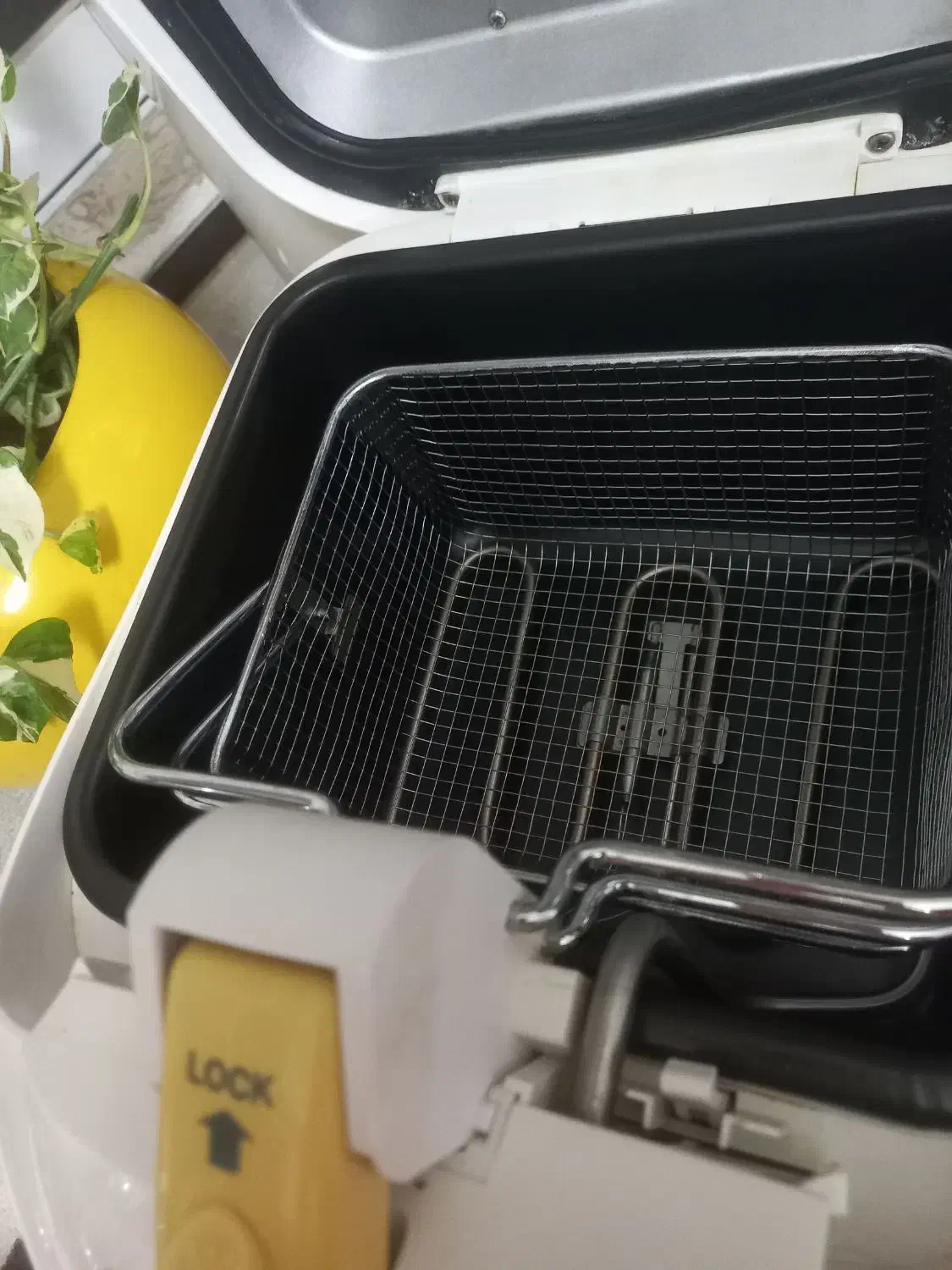 سرخ کن سانی در حد نو|ظروف پخت‌وپز|آمل, |دیوار