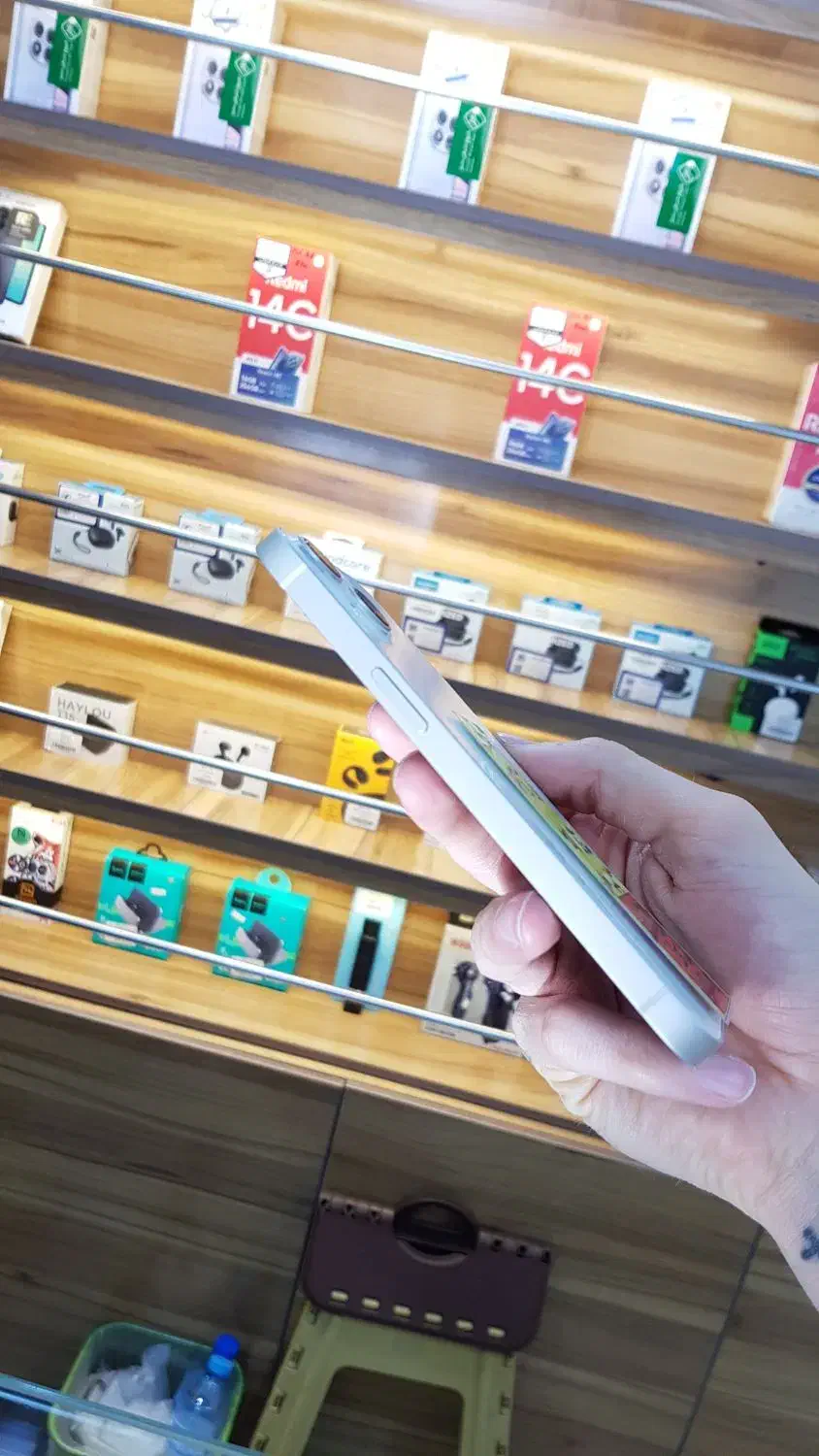 ایفون ۱۳ نرمال|موبایل|زنجان, |دیوار