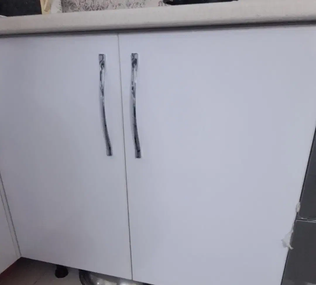 کابنت|آب‌چکان و نظم‌دهنده ظروف|تهران, اتابک|دیوار