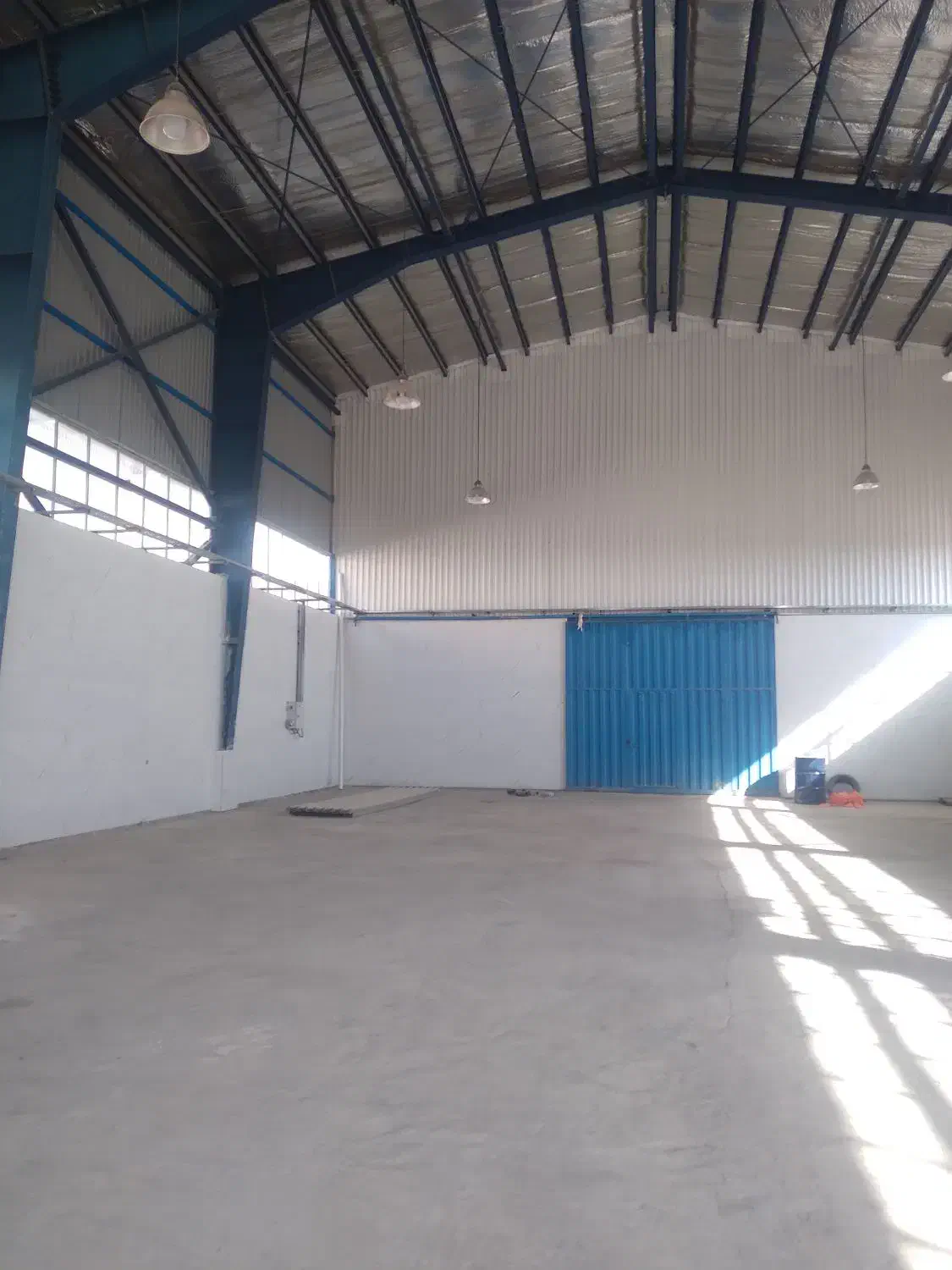 فروش سوله  ۹۲۰ متری با محوطه|فروش دفتر صنعتی، کشاورزی، تجاری|آبیک, |دیوار