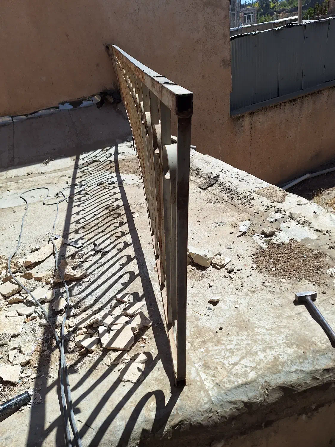 نرده فلزی|مصالح و تجهیزات ساختمان|گهواره, |دیوار