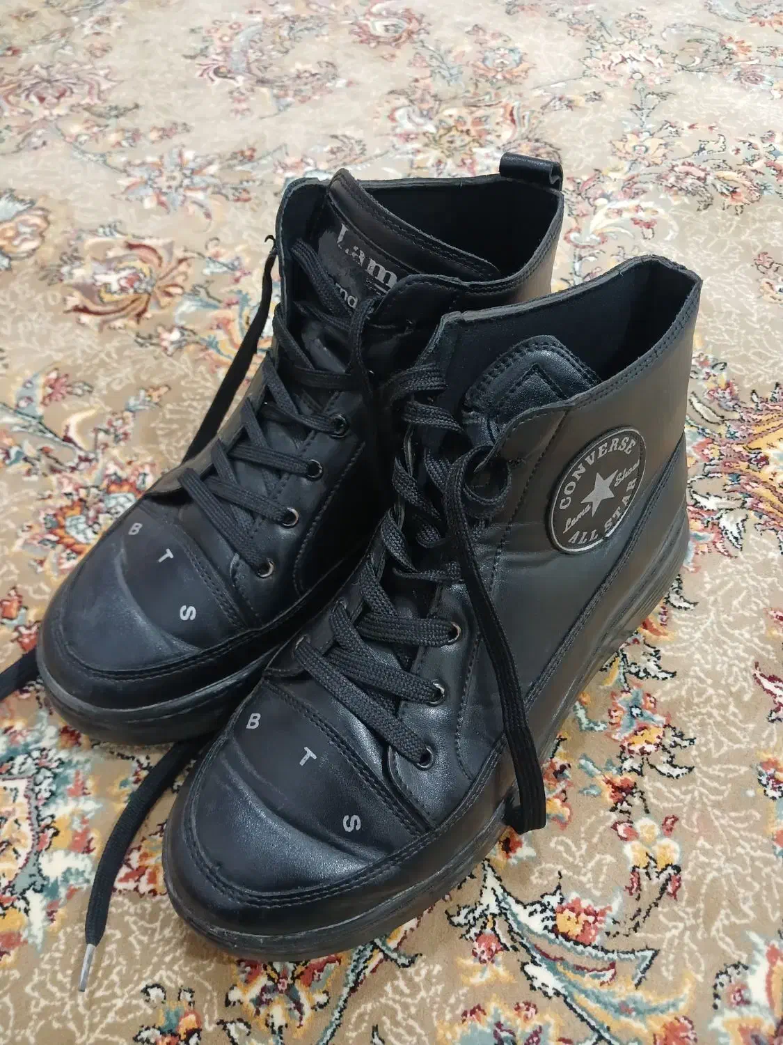 نیم بوت|کیف، کفش، کمربند|پیرانشهر, |دیوار