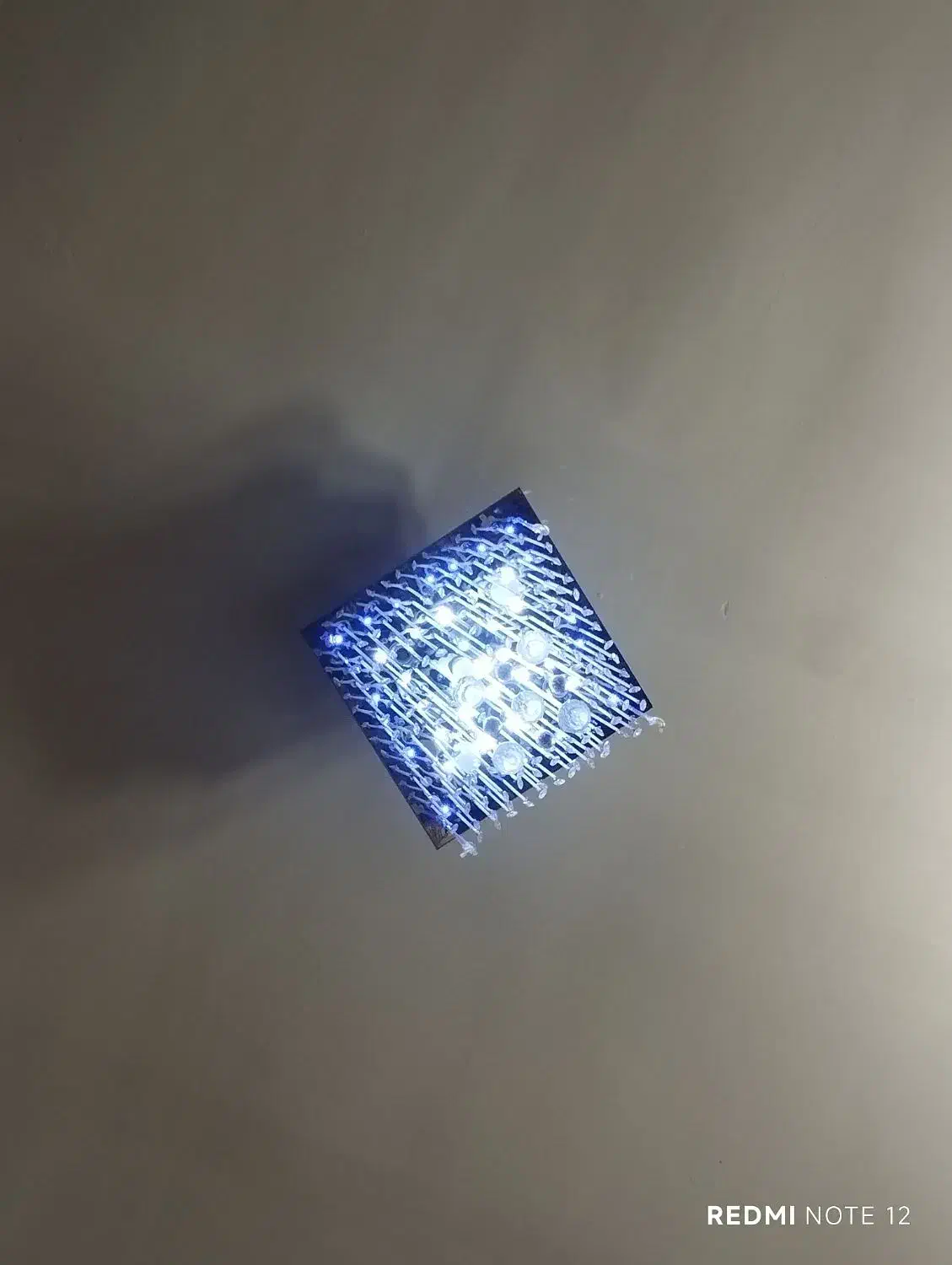 لوستر کریستالی سقفی|لوستر و چراغ آویز|کاشان, ولیعصر|دیوار