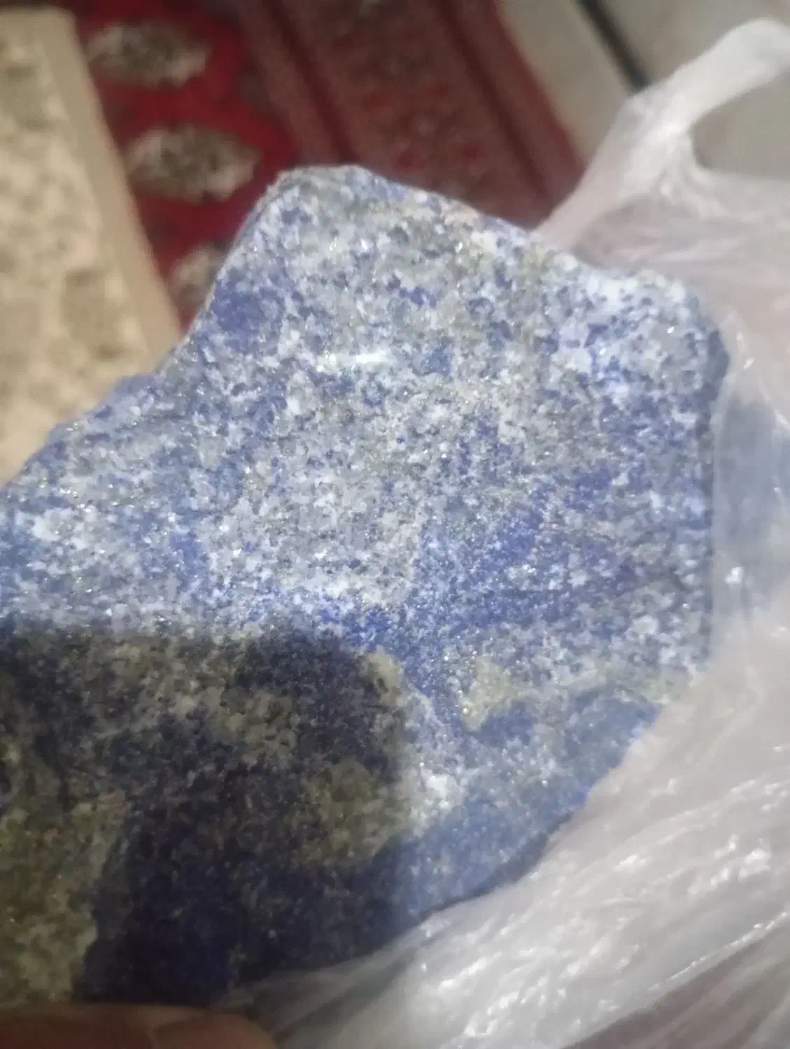 سنگ معدنی لاجوردوسنگ دیگه هم است|جواهرات|کرباسک, |دیوار