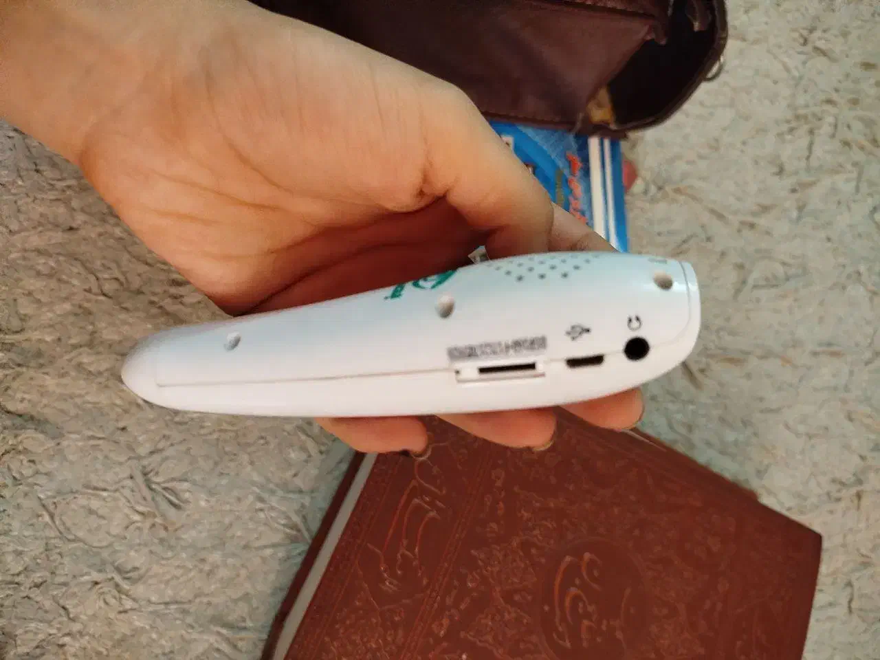 شخصی|کتاب و مجله مذهبی|فردیس, نسترن غربی|دیوار