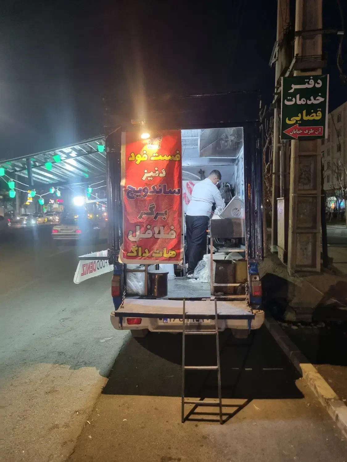 نیسان مدل ۸۲|خودرو سواری و وانت|فردیس, شهرک شهید حسینی|دیوار