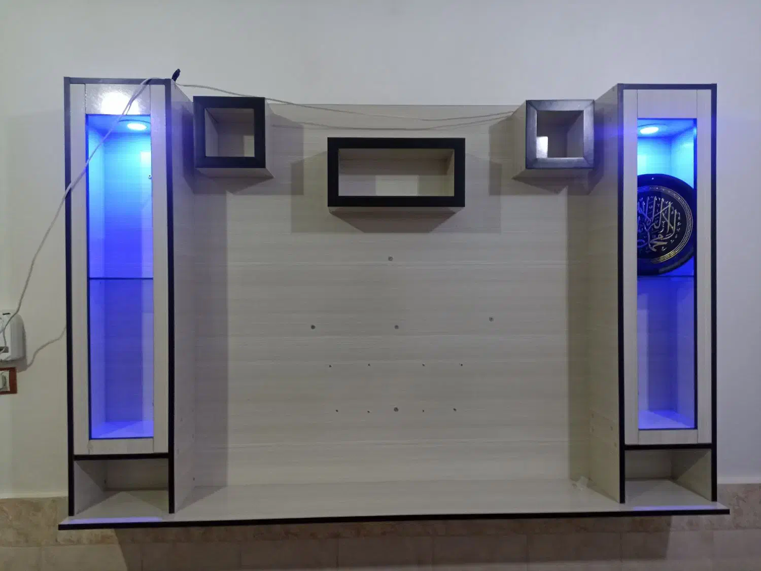 جا تلویزیونی دیواری|میز تلویزیون|سنگدوین, |دیوار