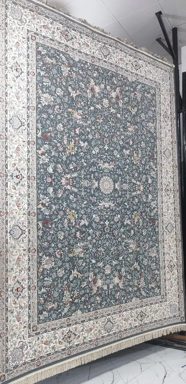 3 عدد فرش 9 متری 1000شانه نخ شونهر آلمانی|فرش|رباطکریم, رباطکریم|دیوار